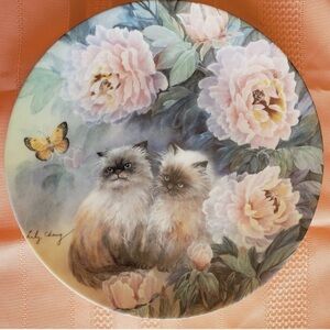 Floral Cat Decorative Plate